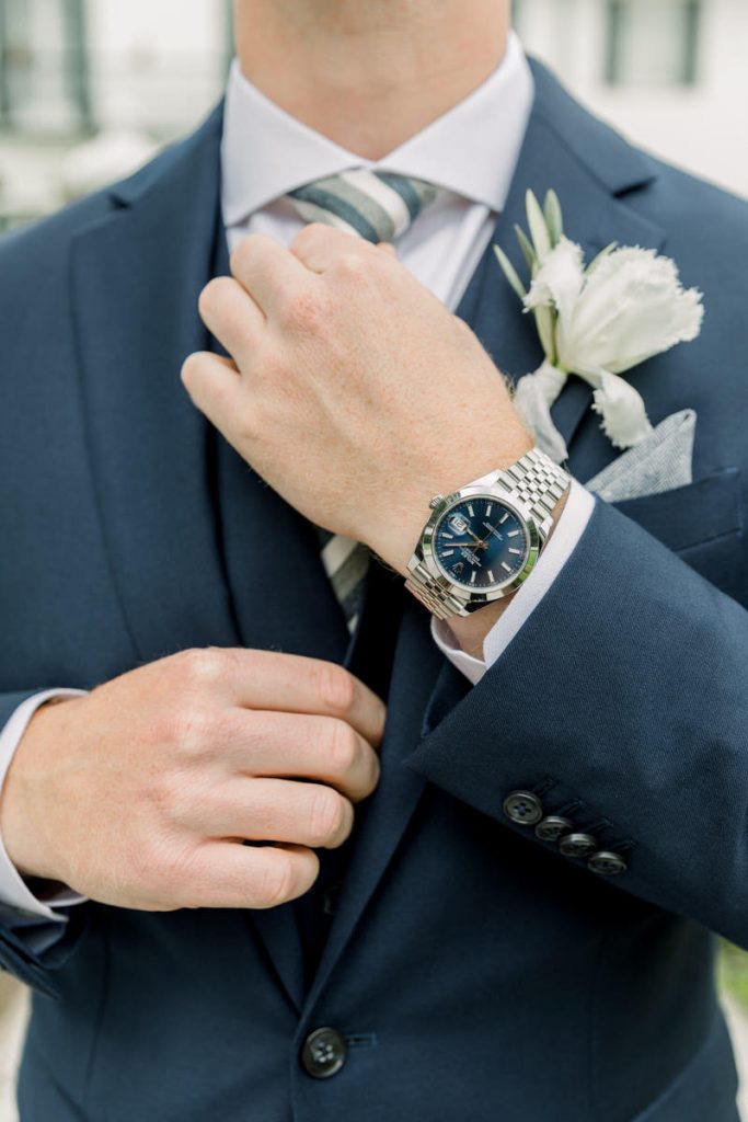 groom wedding details