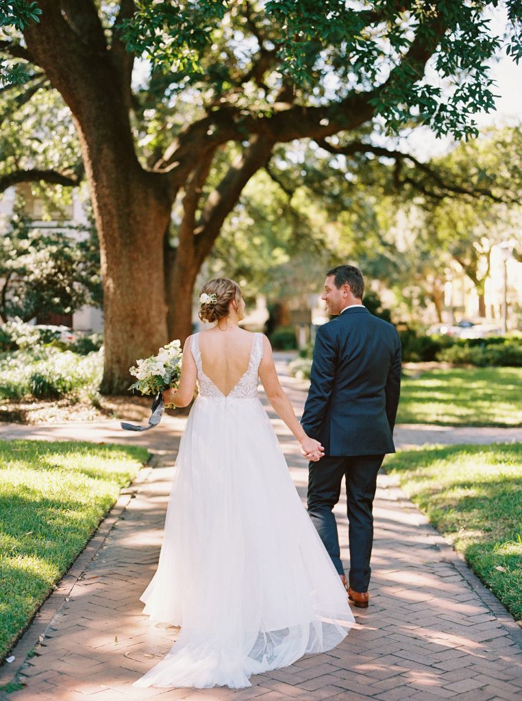 Savannah bride and groom portraits
