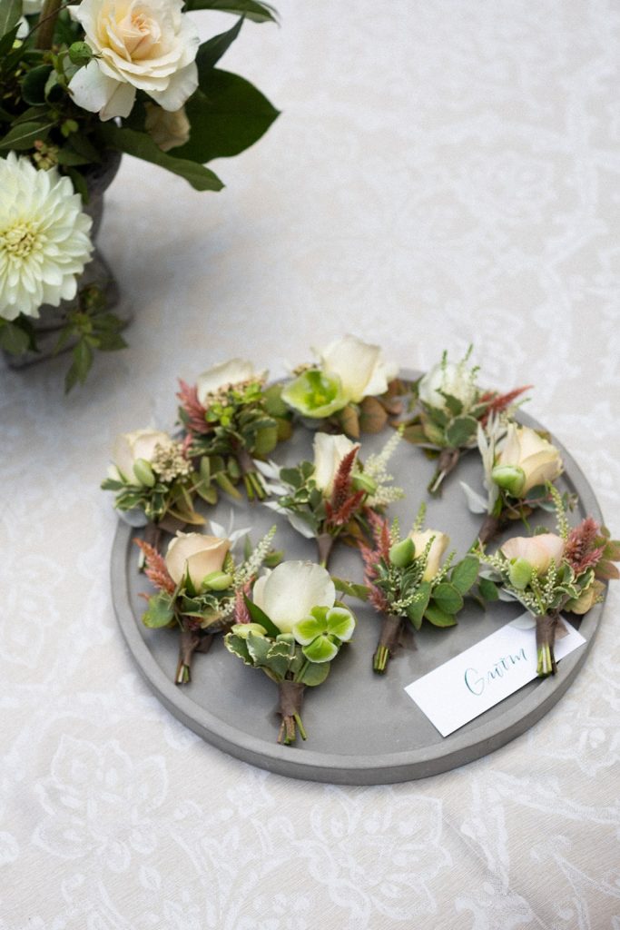 Boutonnieres for wedding in Savannah