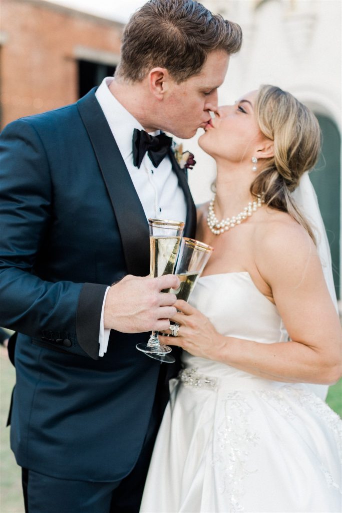 Memphis & Christmas married