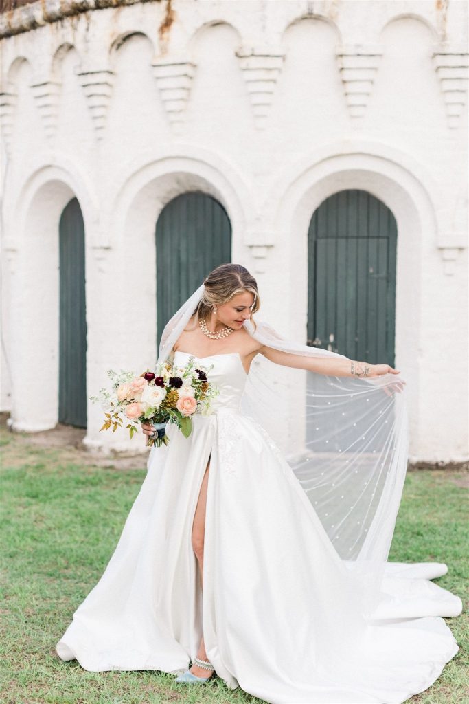 Savannah bride with pearl bridal veil
