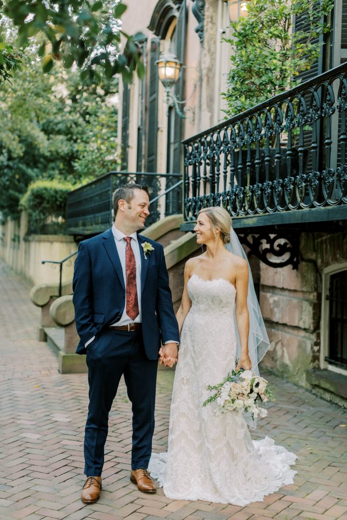 Savannah bride and groom