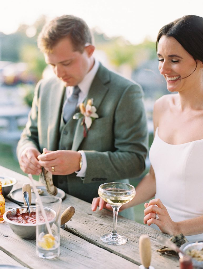 Savannah bride and groom