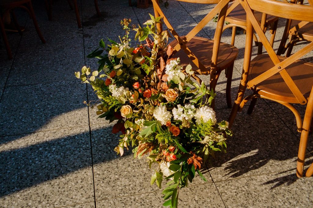 Fall wedding ceremony flowers