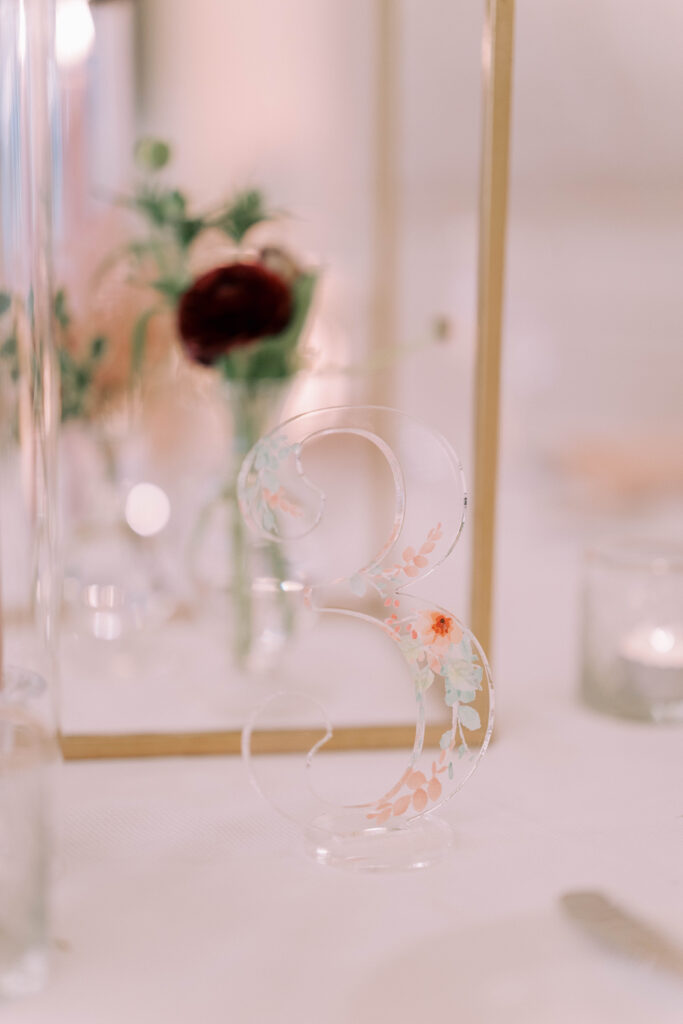 Plexi pressed floral table numbers