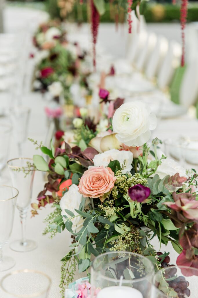 White & blush wedding centrepiece