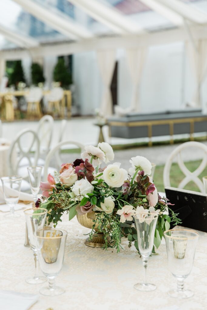 White and burgundy centerpiece